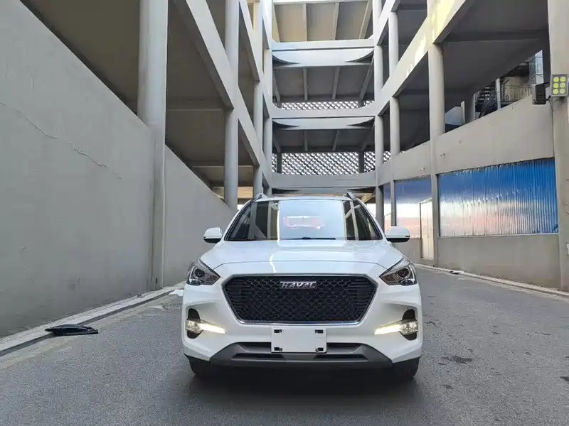 Haval M6 2018 Facelift 1.5T DCT 2WD Elite Edition фото 2