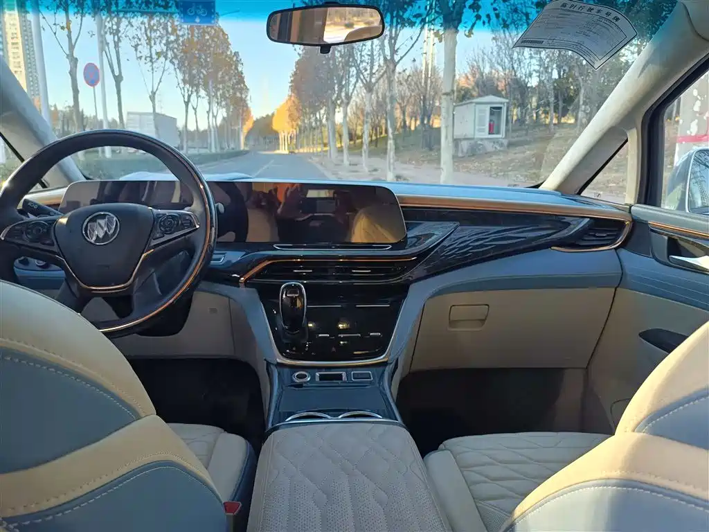 BUICK GL8