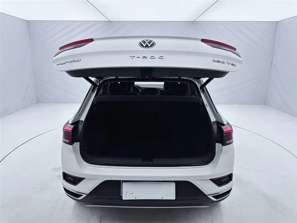 Volkswagen T-ROC 2021 280TSI DSG 2WD Comfort Smart Connect Edition фото 8