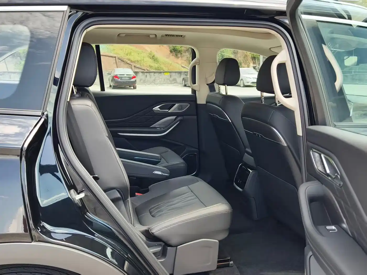 Hongqi HS7 PHEV 2024 2024 2.0T PHEV 4WD Flagship Edition 6-seater