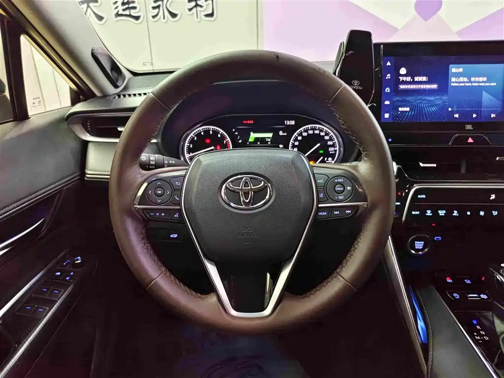 Toyota Venza 2022 2022 2.0L CVT 2WD Premium