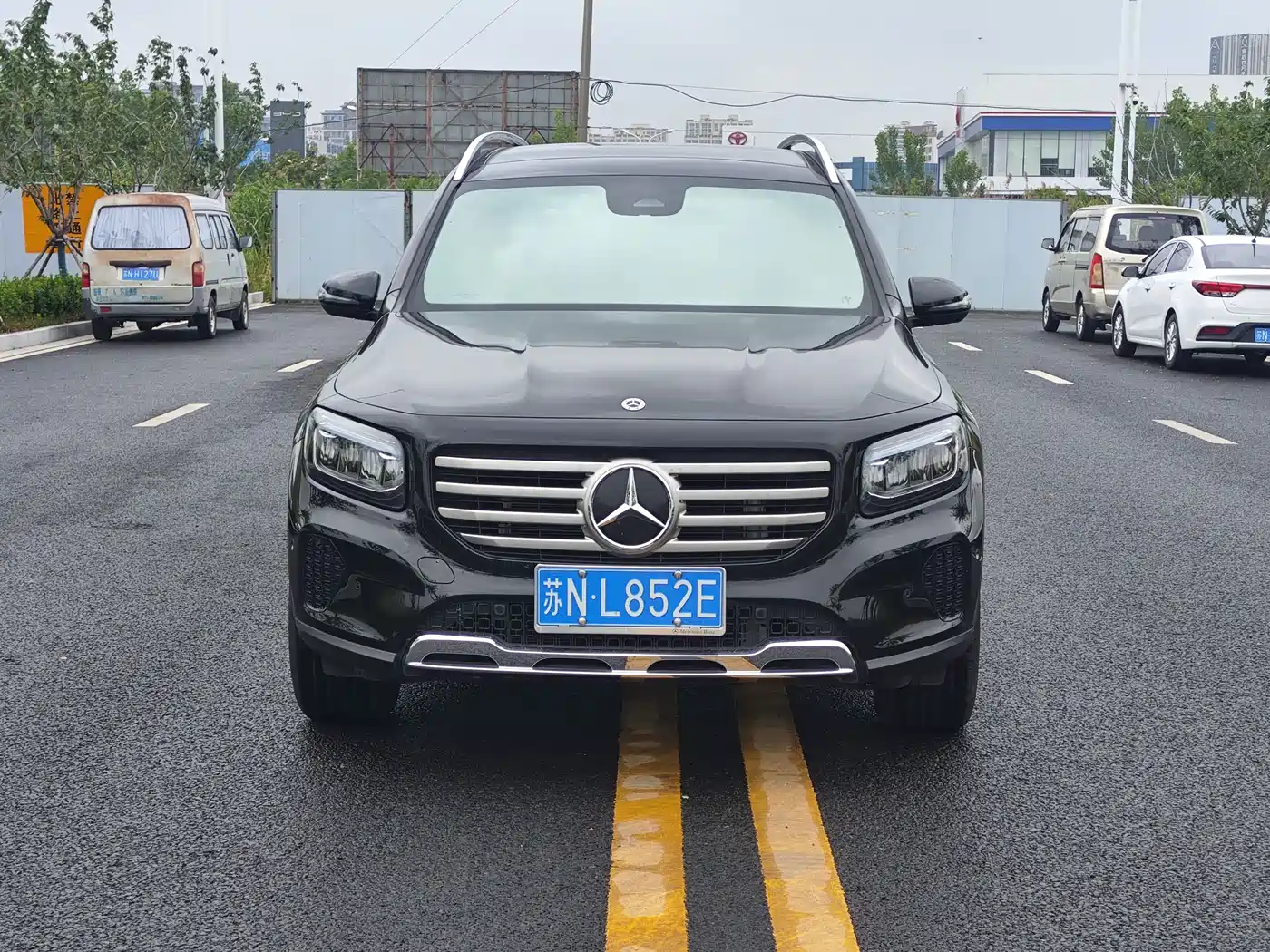 Mercedes-Benz GLB 2025 Model GLB 200 Dynamic Edition фото 2