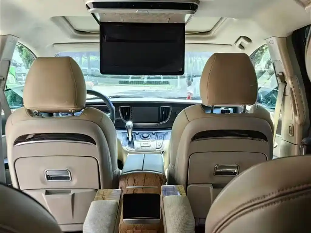 Buick GL8 2013 3.0L GT Luxury Business Elegance Edition фото 8