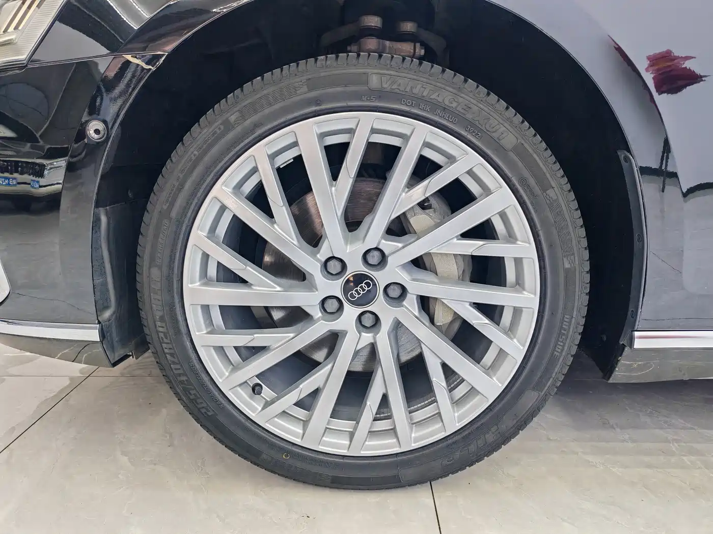 Audi A8 2021 A8L 50 TFSI quattro Luxury фото 3