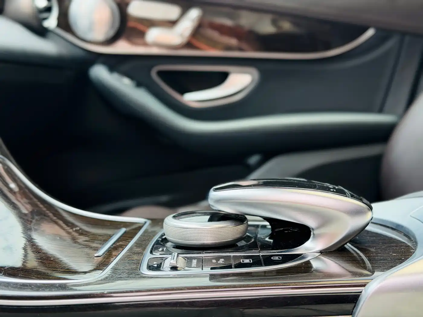 Mercedes-Benz GLC 2018 GLC 260 4MATIC Dynamic фото 9