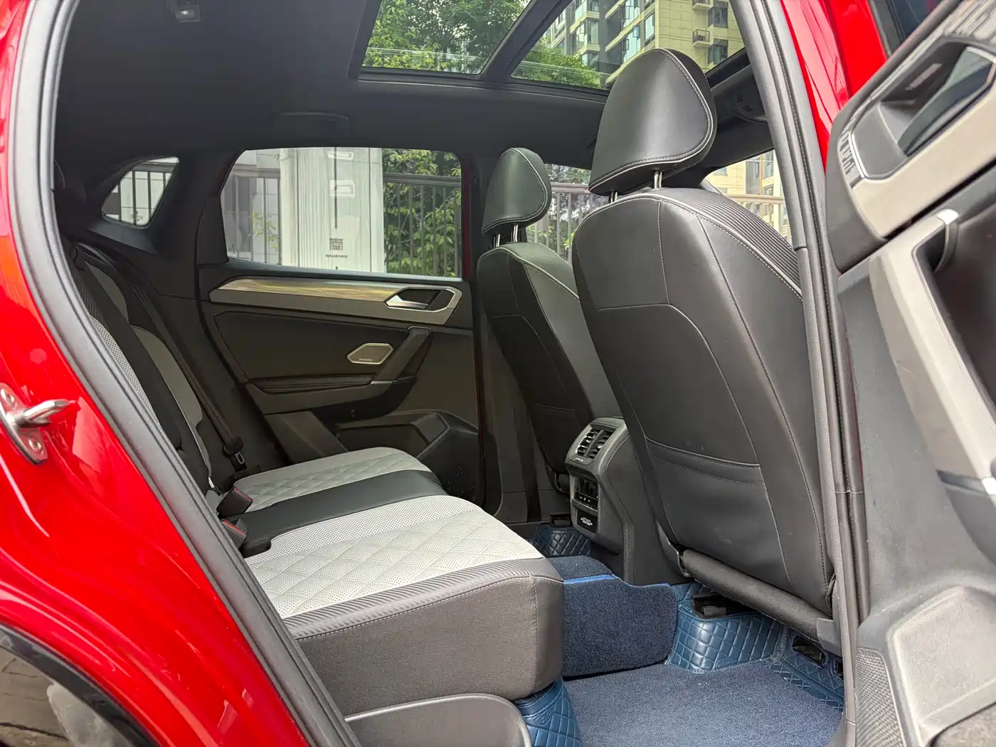 Volkswagen Tayron X 2023 380TSI 4WD Flagship Smart Edition фото 17