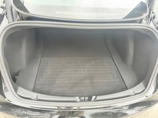Tesla Model 3 2022 Model Rear-Wheel Drive Version — фото 5