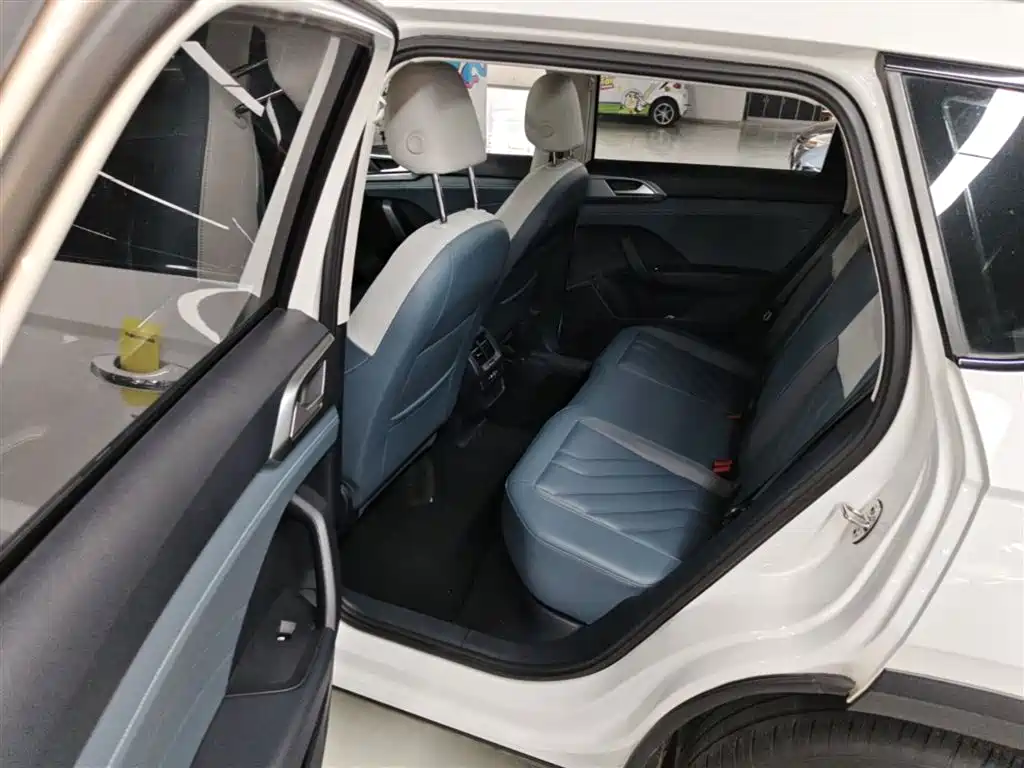 Volkswagen Tharu 2023 300TSI 2WD Full Moon Edition фото 17