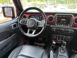 Фото 11 - Jeep Wrangler