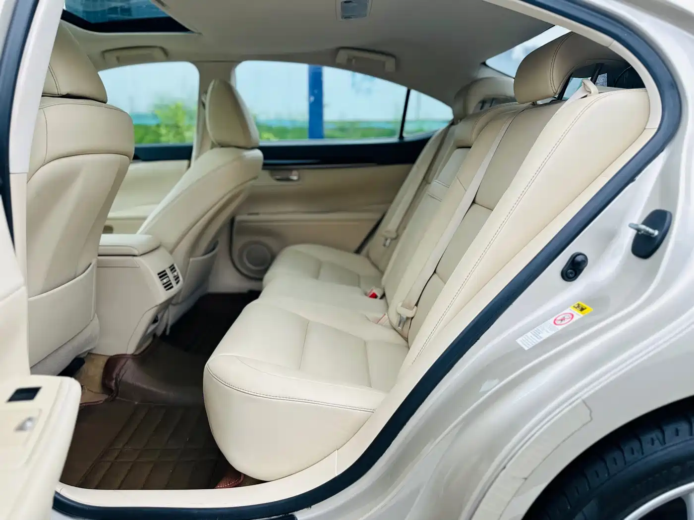 Lexus ES 2013 250 Elite Edition фото 8