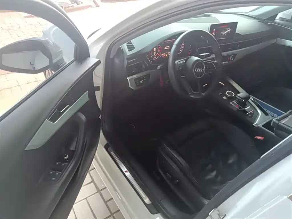 Audi A4L 2019 40 TFSI Fashion (China VI) фото 16