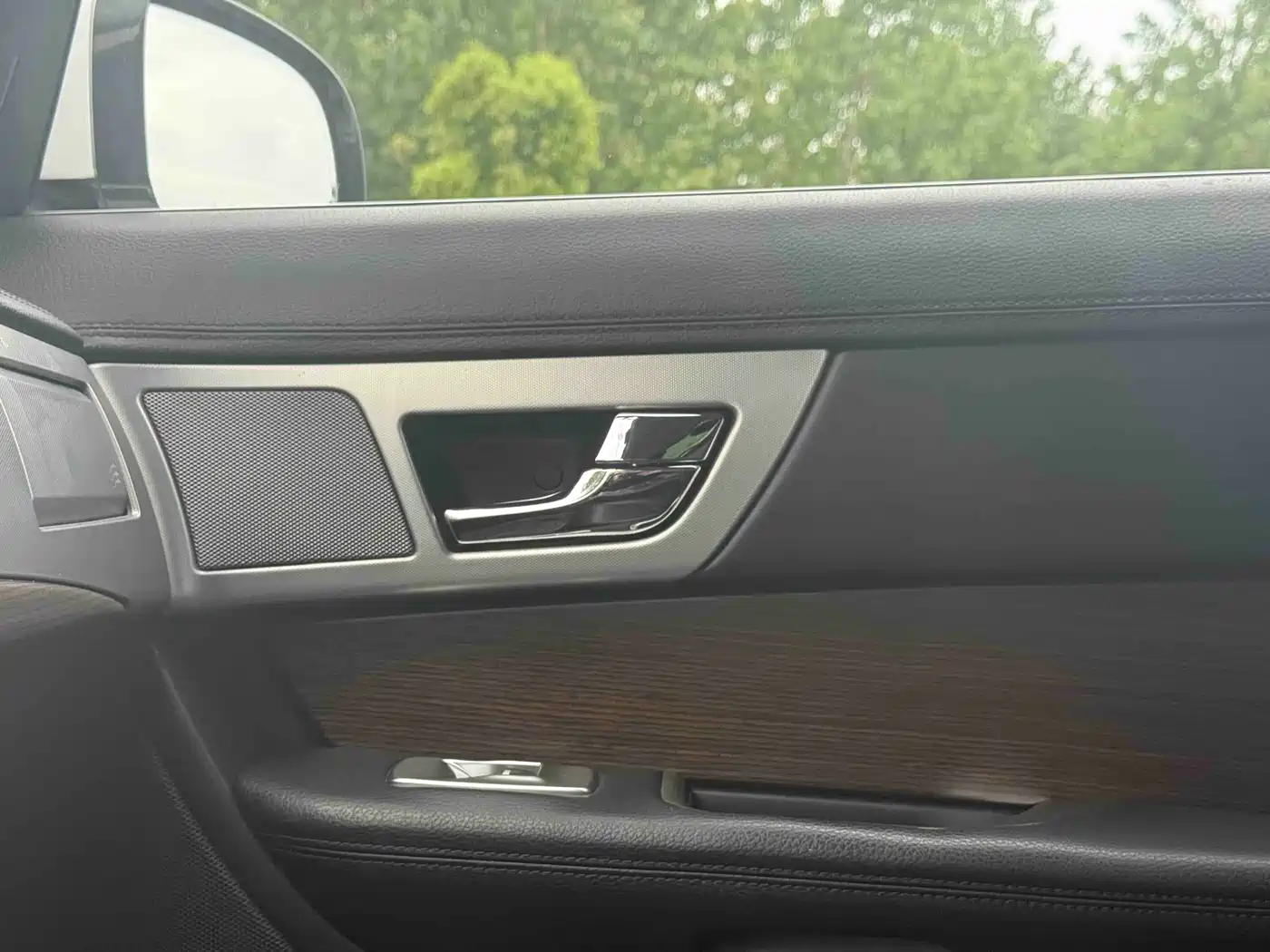 Jaguar XF 2014 2015 XF 2.0T Style Edition