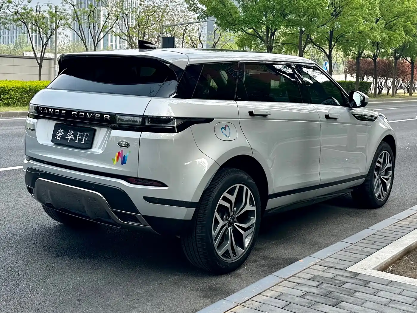 LAND ROVER RANGE ROVER AURORA