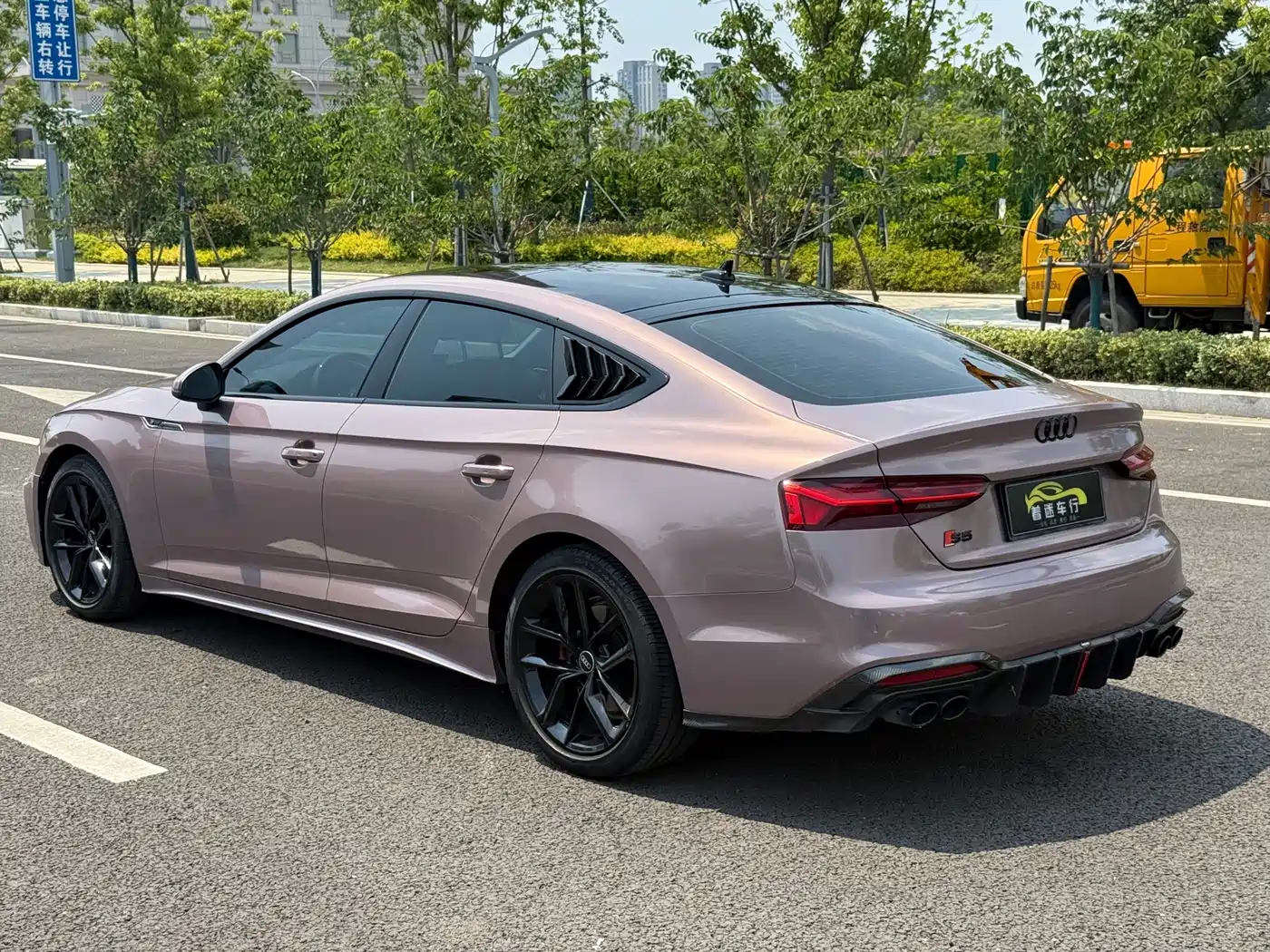 Фото 6 - Audi A5 (Import)