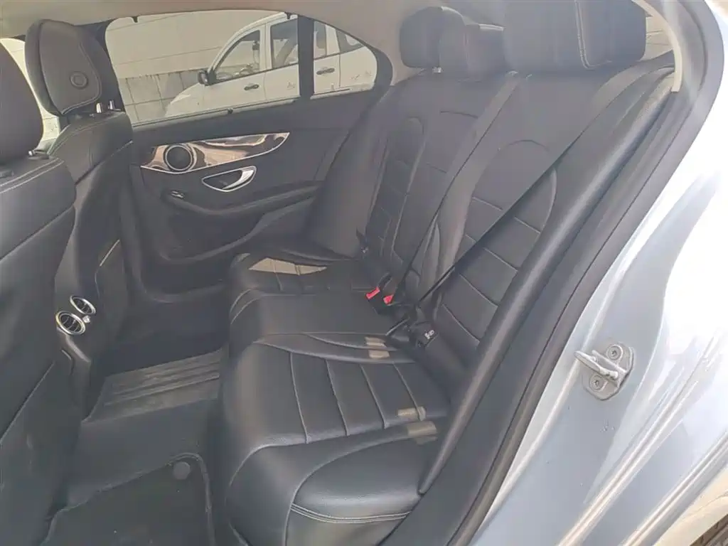 Mercedes-Benz C-Class 2015 C 200 L фото 17
