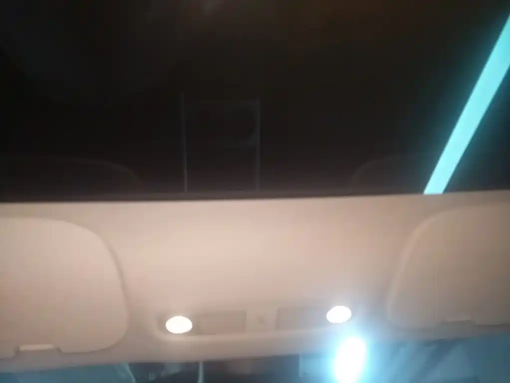 Photo 18 - Tesla Model 3