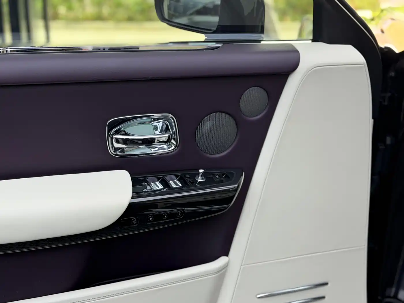 Rolls-Royce Phantom 2018 6.7T Long Wheelbase Version фото 14