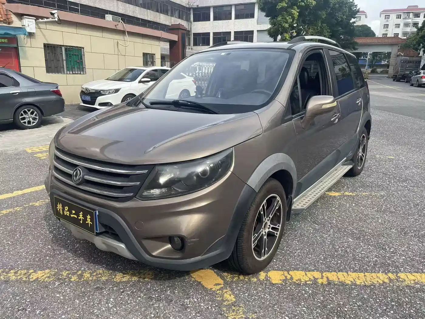 Dongfeng Fengxing Jingyi X5 2013 — пригон из Китая
