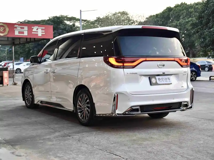 GAC TRUMPCHI M8