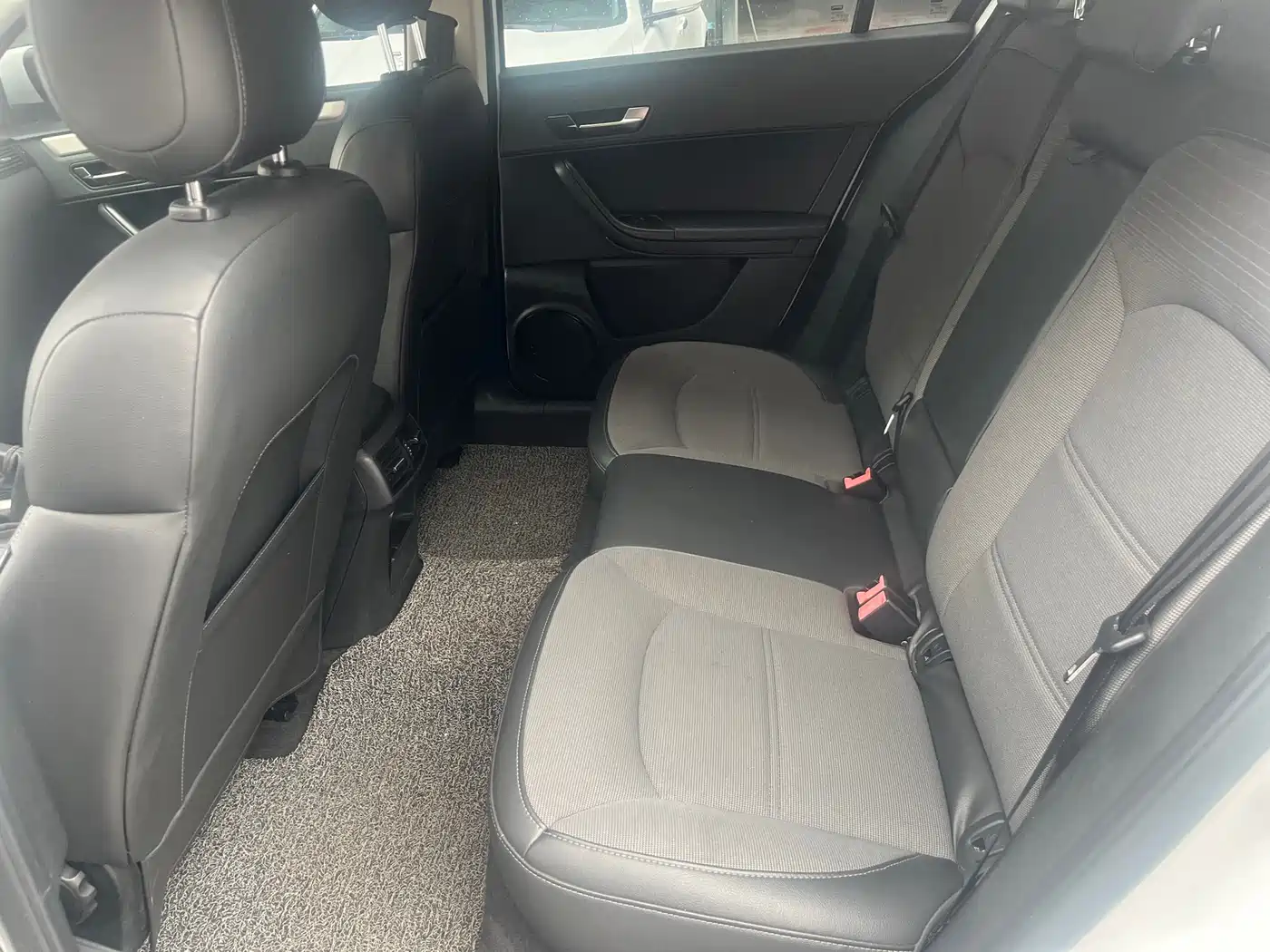 Qoros 3 2016 2016 Urban SUV 1.6T Automatic Zhiyue