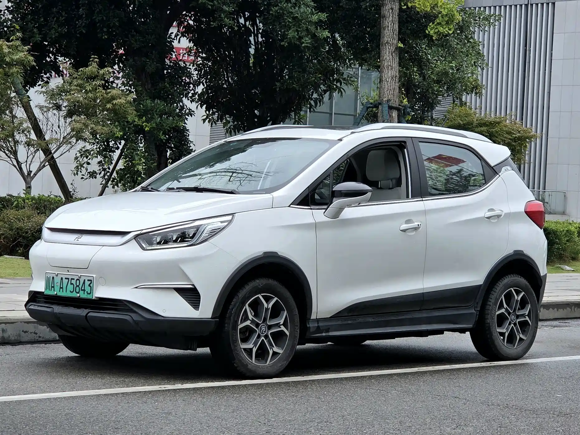 Фото 1 - BYD Yuan Pro