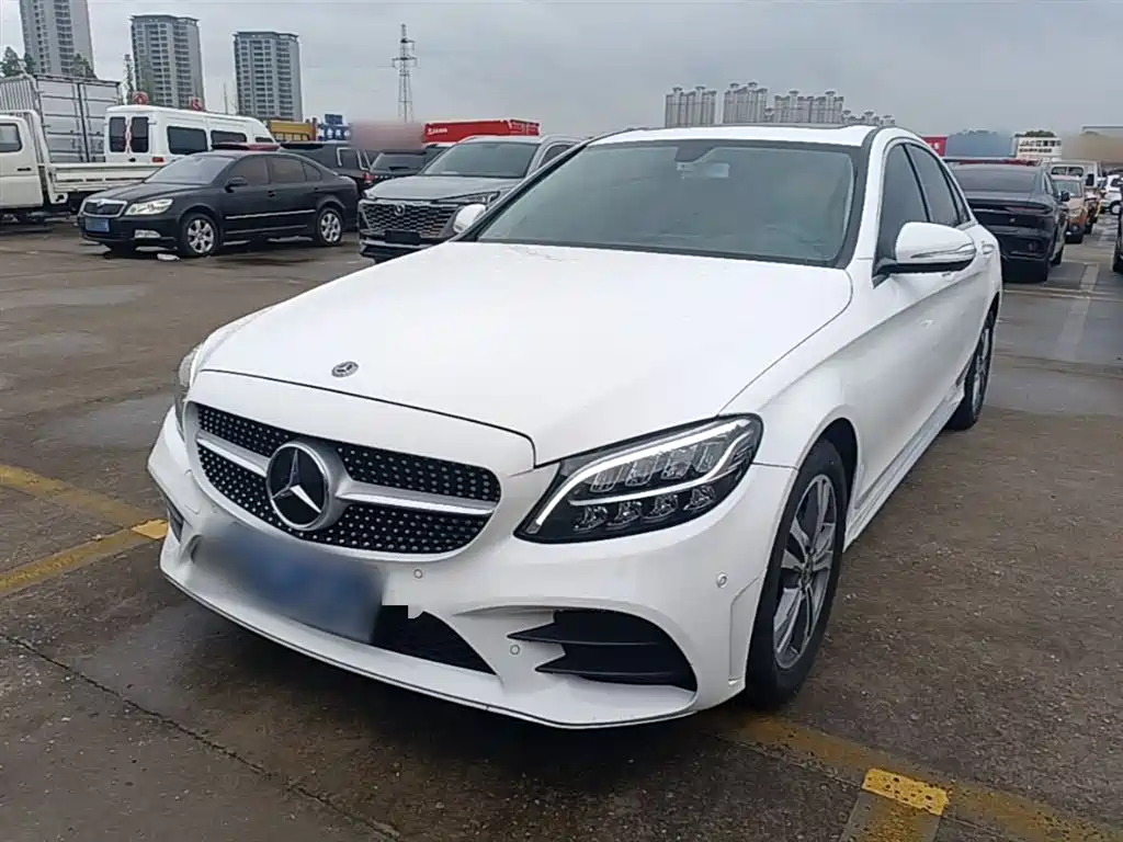 Mercedes-Benz C-Class 2019 C 180 L Fashion Sport Edition фото 2