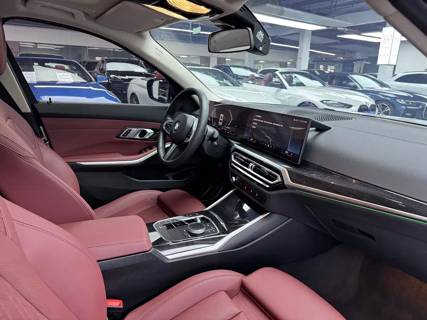 BMW 3 Series 2024 325Li M Sport Package фото 17