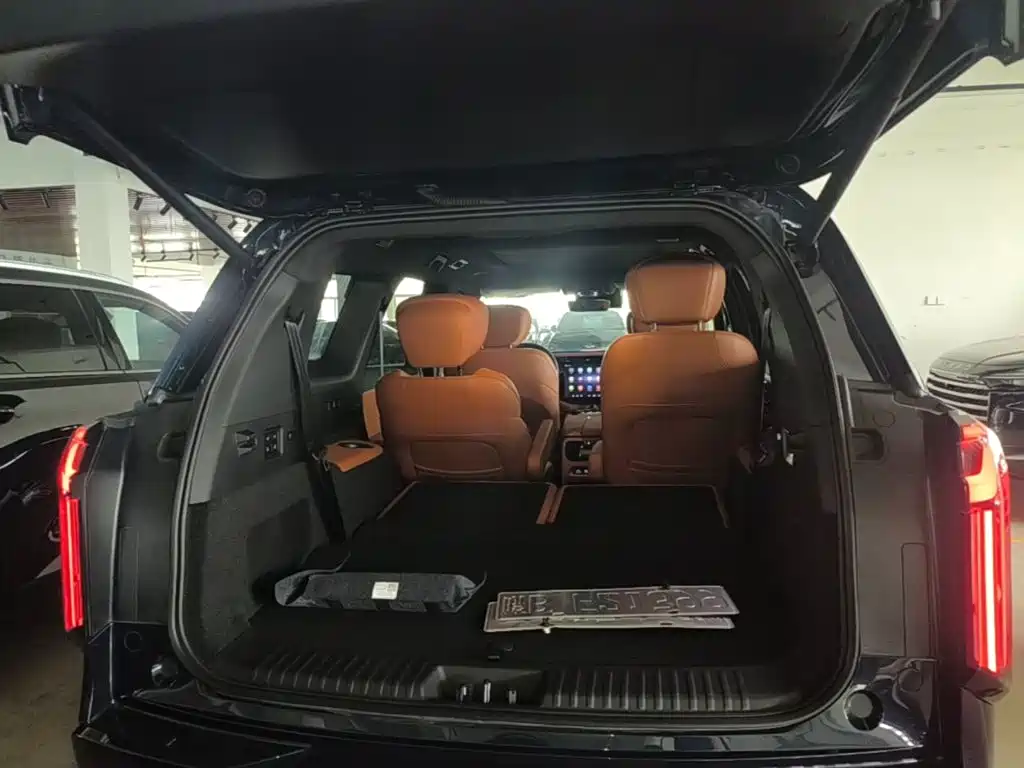 Exeed Landmark C-DM 2025 2025 180 Ultra Long Range AWD (6-Seater)