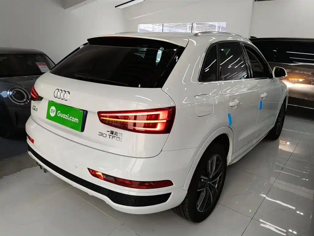 Audi Q3 2018 30 TFSI Fashion Collector's Edition фото 7