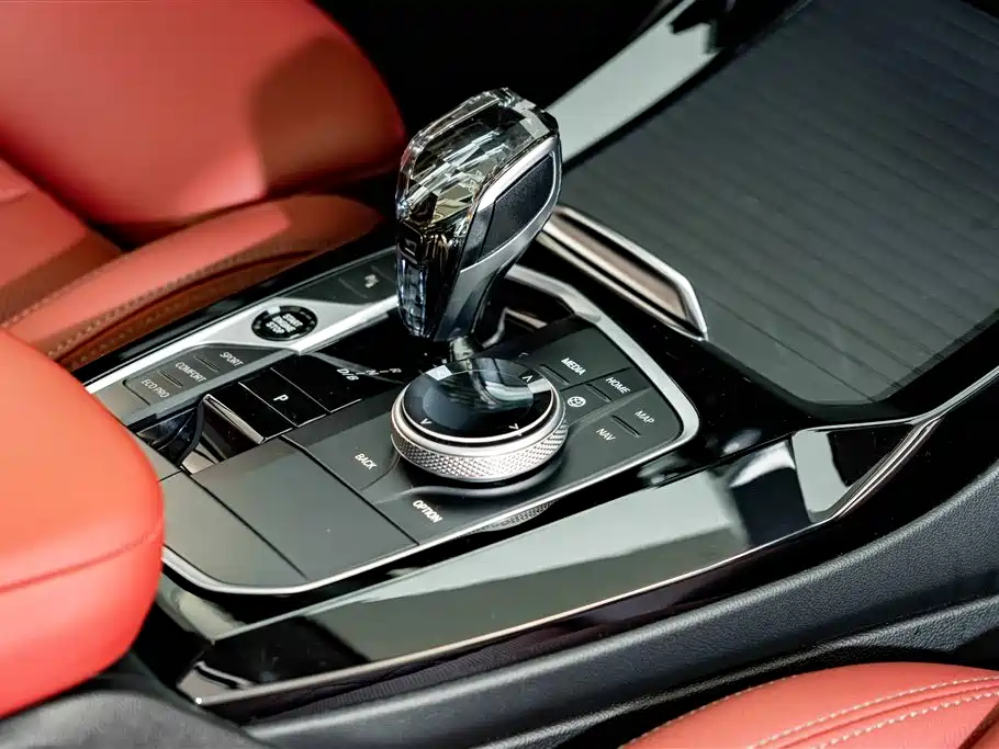 BMW iX3 2025 2024 Innovation Leader