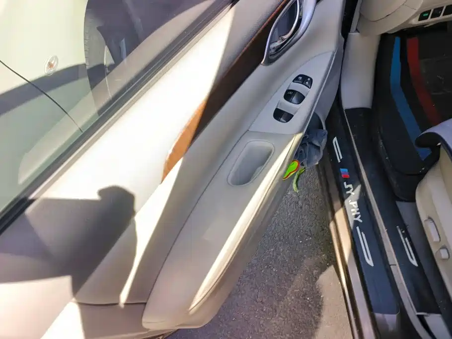 Photo 7 - Nissan Sylphy