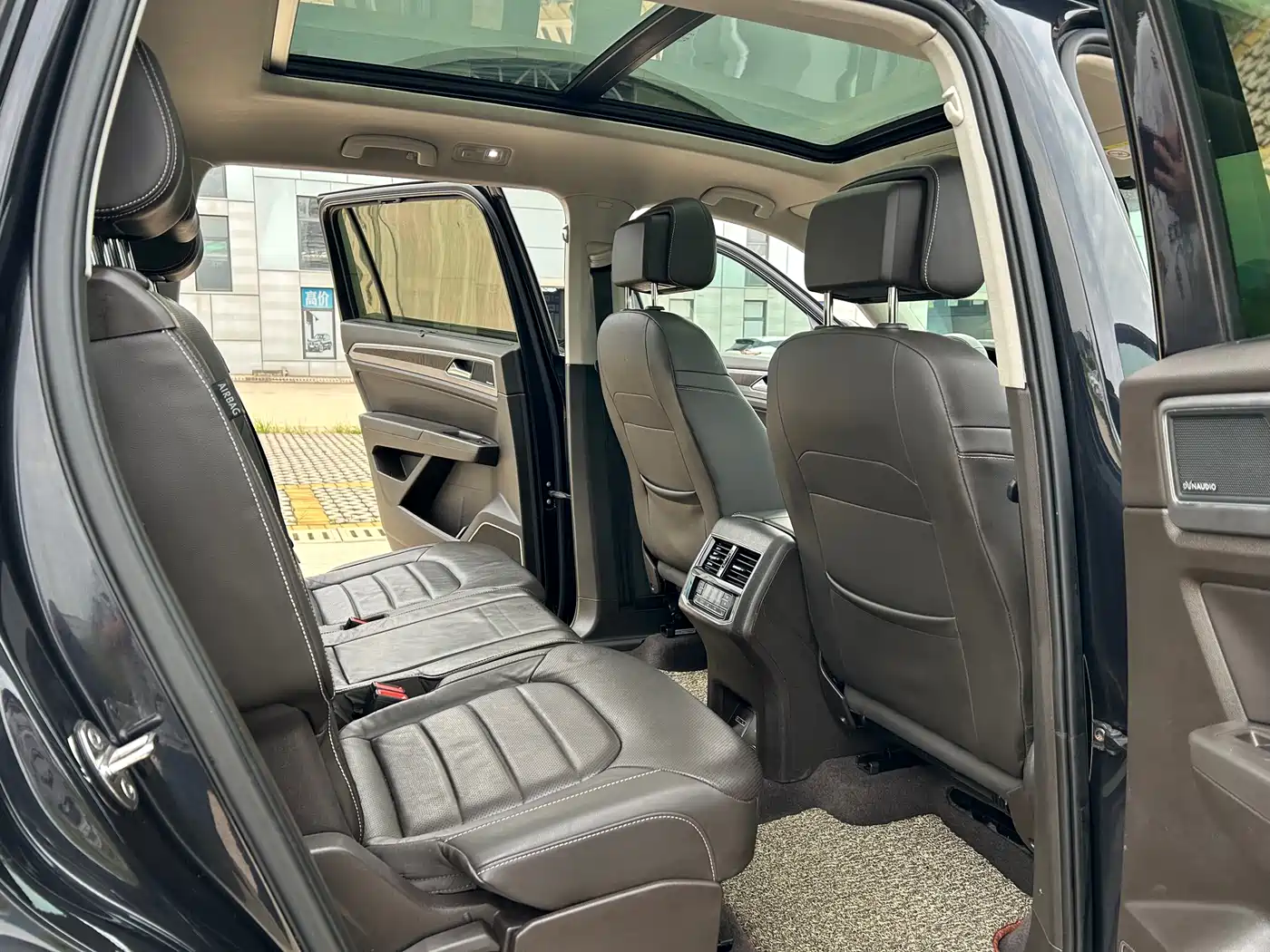 Volkswagen Teramont 2017 330TSI 2WD Flagship Edition фото 9