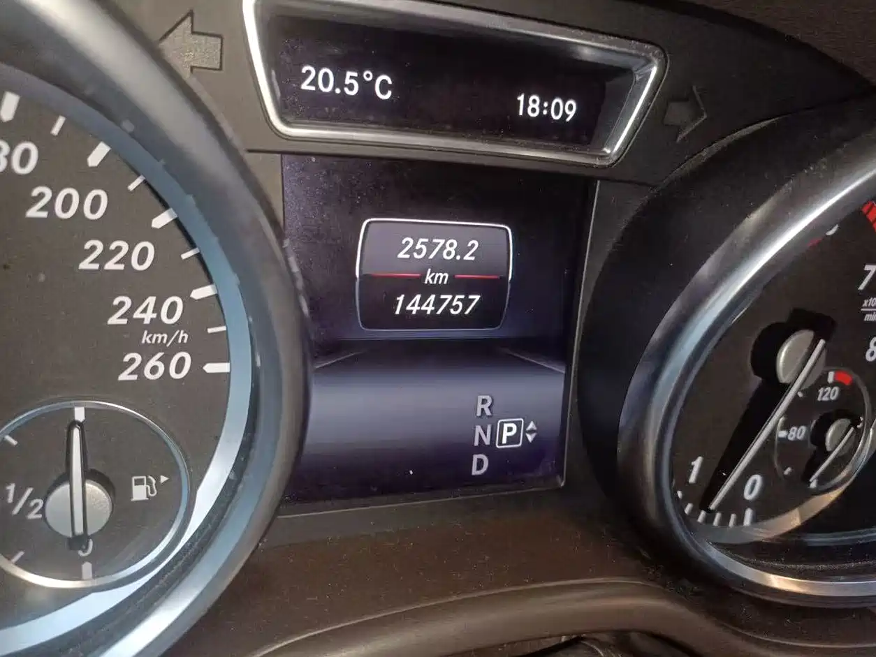 Mercedes-Benz GL-Class AMG 2014 AMG GL 63 фото 10