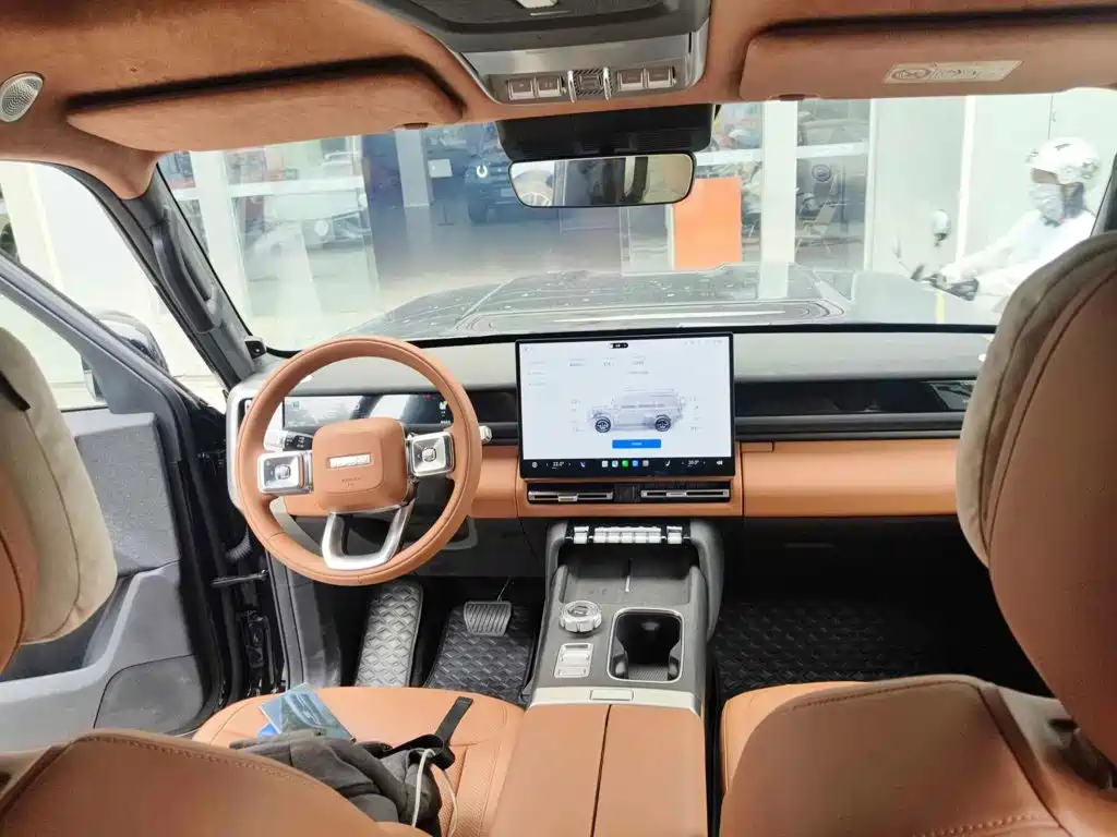 iCAR V27 2026 2026 200KM AWD Falcon 500