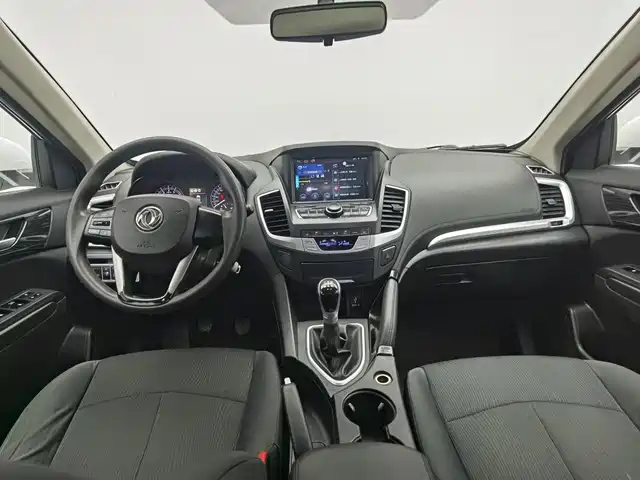 Dongfeng Fengdu MX5 2016 1.4T Manual Fashion Edition — фото 5