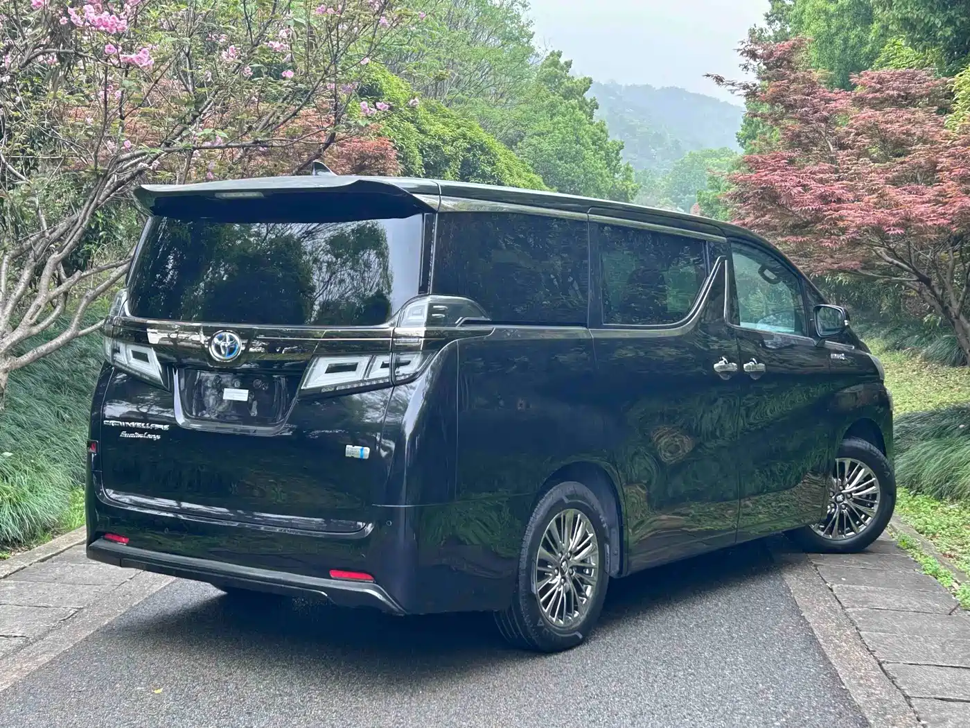 Toyota Vellfire 2023 2023 Crown Hybrid 2.5L HV Premium