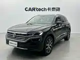 Фото 1 - Volkswagen Touareg
