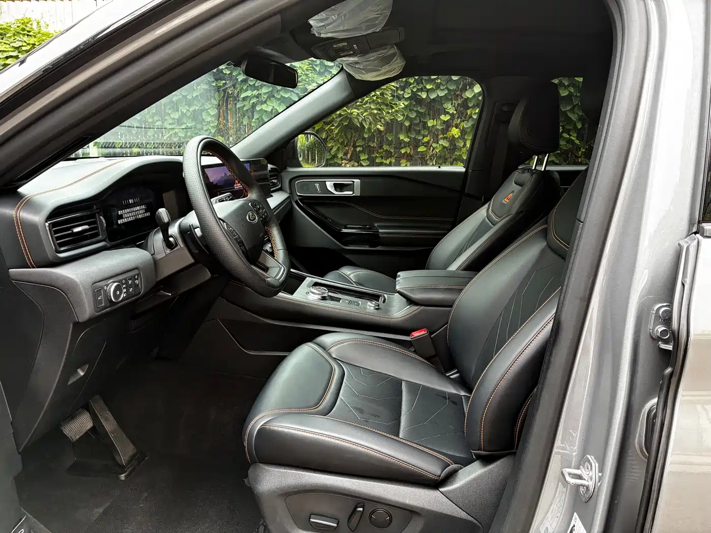 Ford Explorer 2026 2026 Model 2.3T EcoBoost Kunlun Cross Edition 5-seater