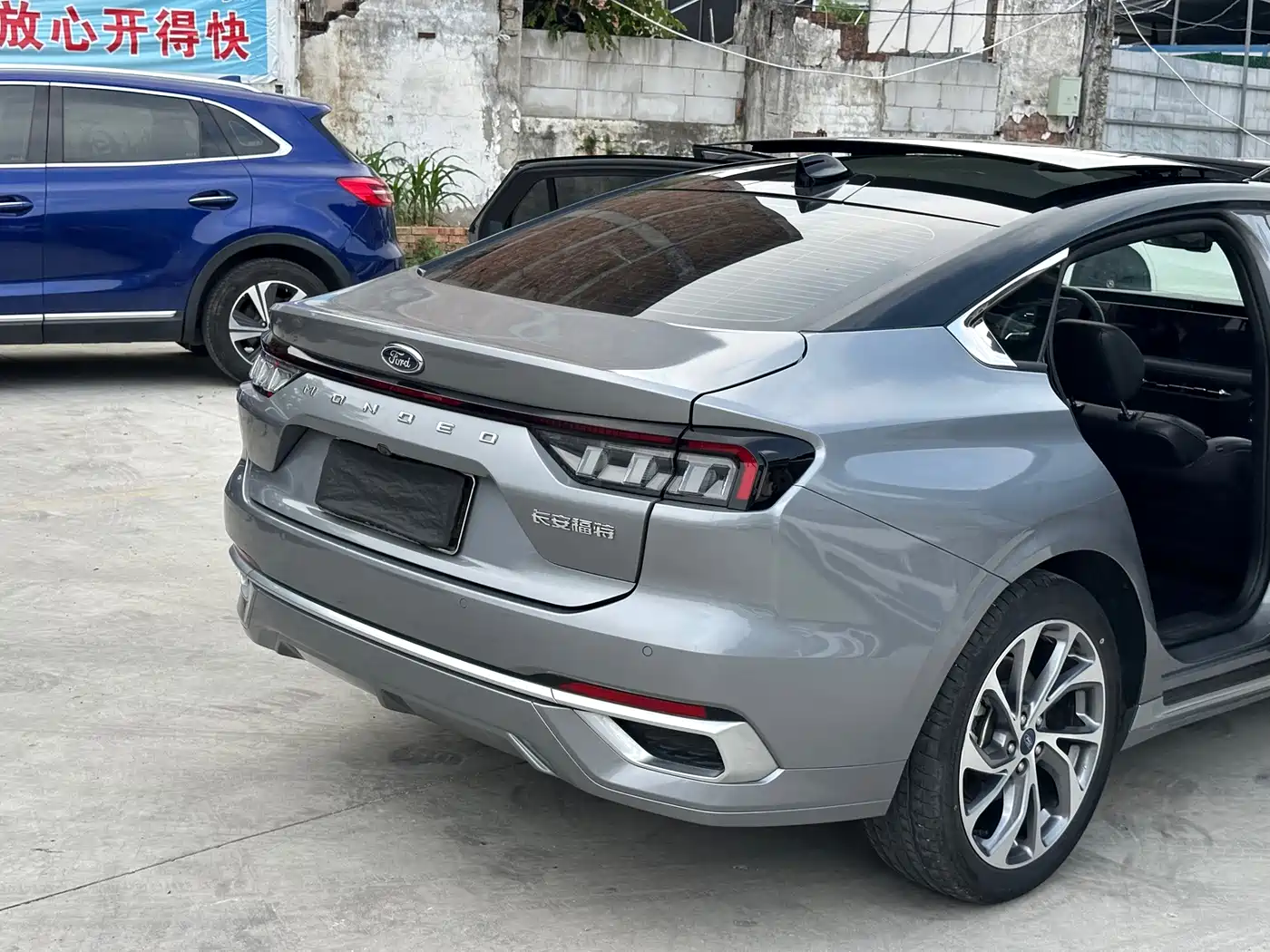 Ford Mondeo 2025 2025 2.0T EcoBoost Premium