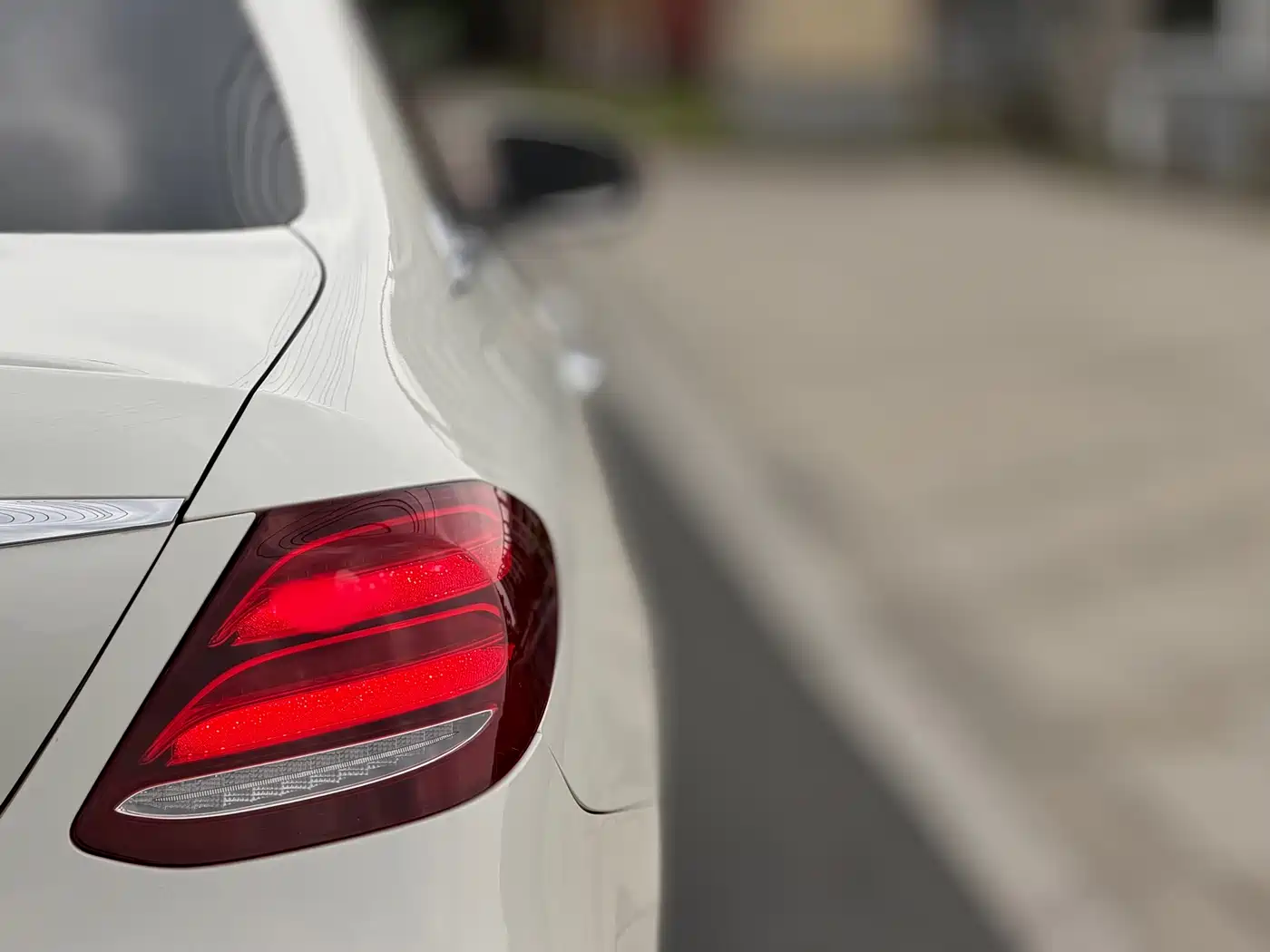 Mercedes-Benz E-Class 2018 Facelift E 200 L Sport фото 6