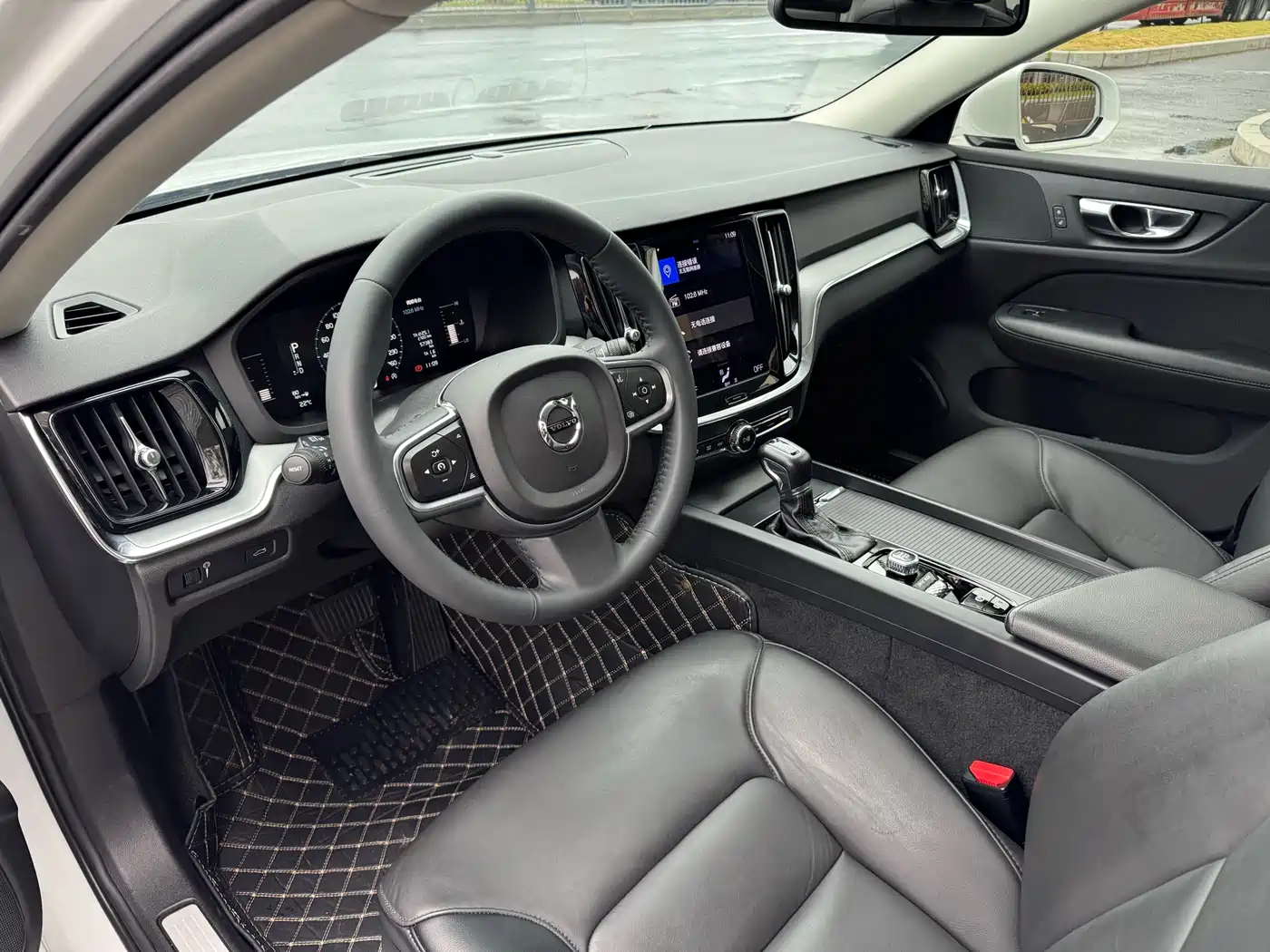 Photo 4 - Volvo S60