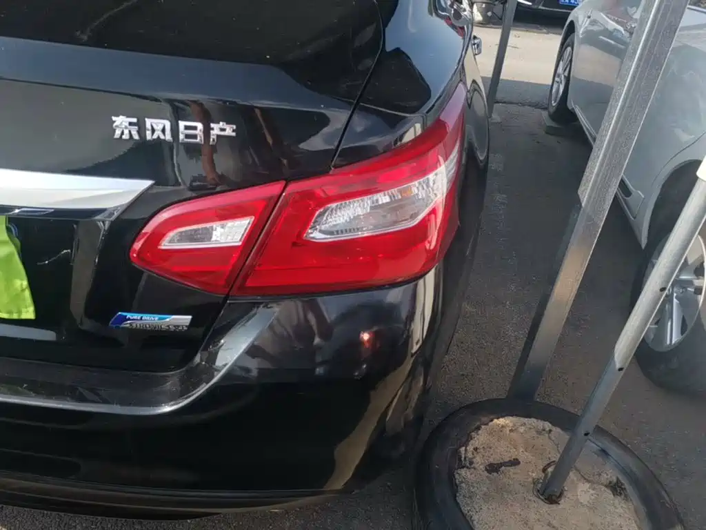 Фото 8 - Nissan Teana
