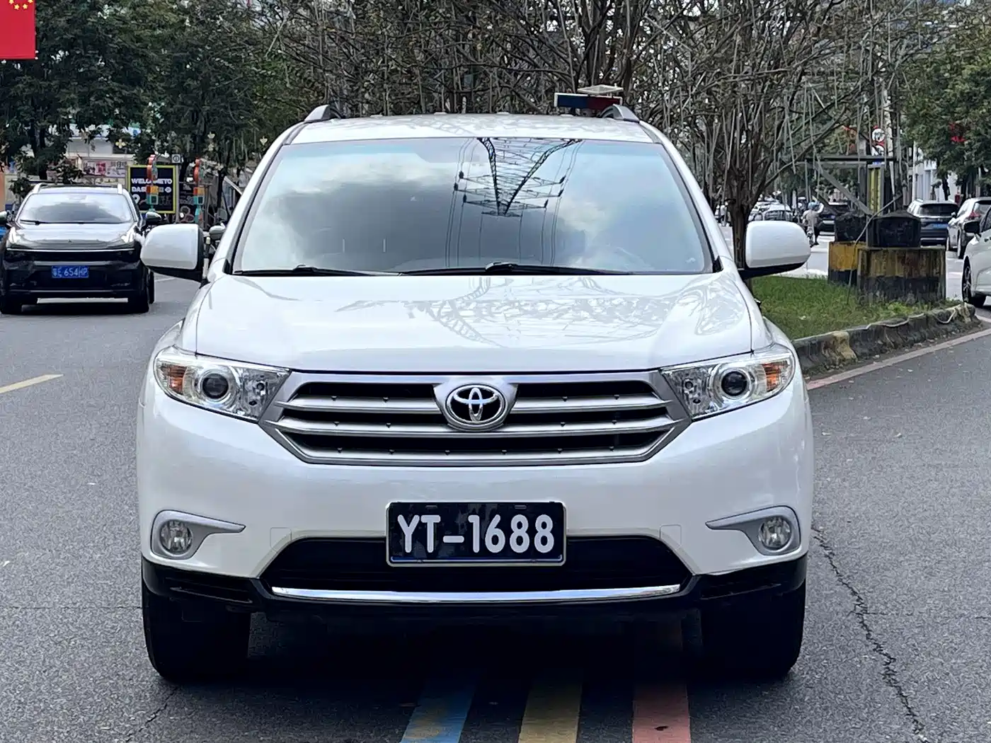 Фото 2 - Toyota Highlander