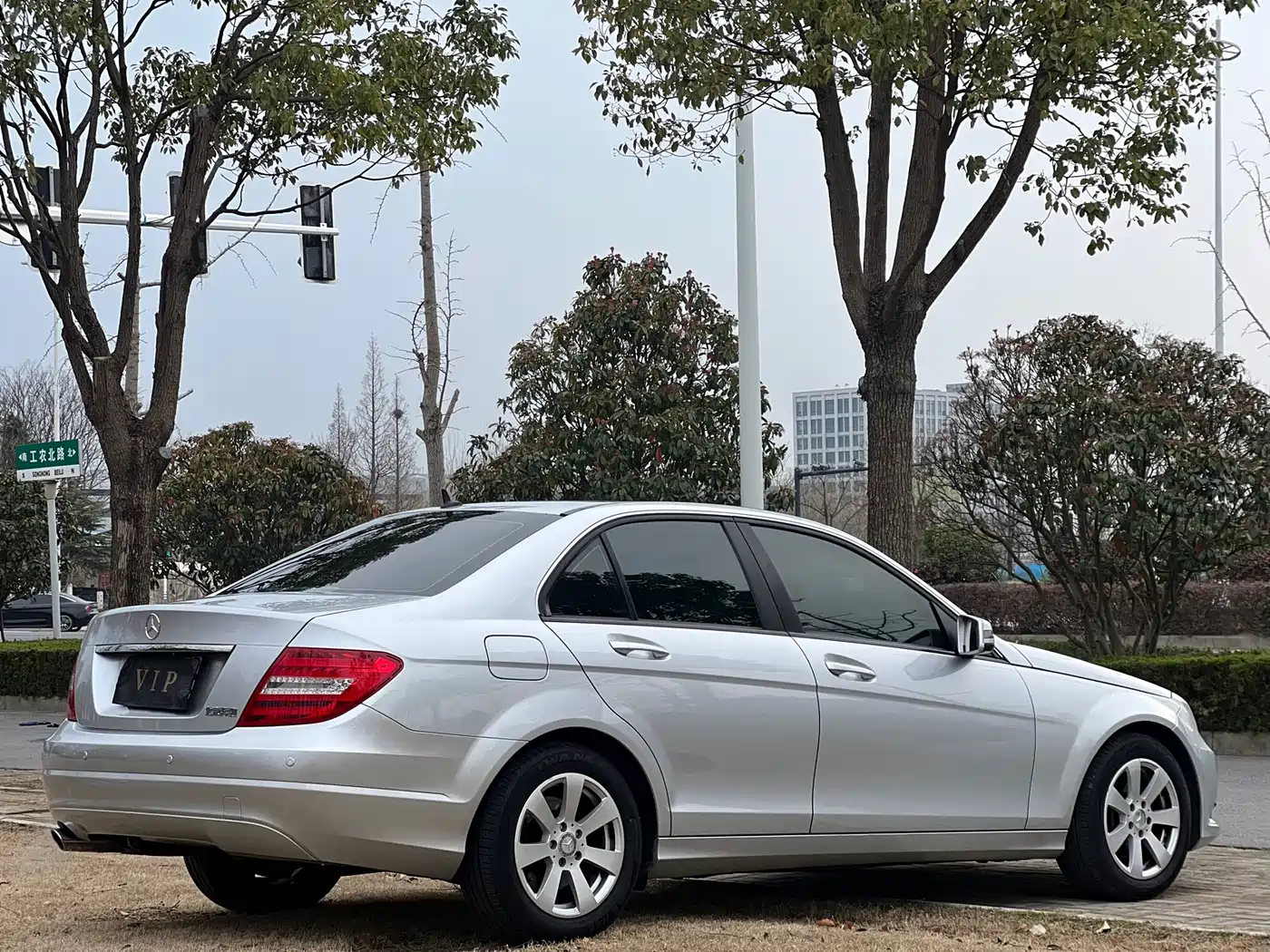 Mercedes-Benz C-Class 2013 Model C 180 CGI Classic фото 7
