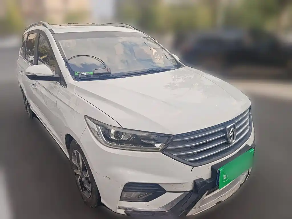 Baojun 360 2018 2018 1.5L Manual Luxury Model China V