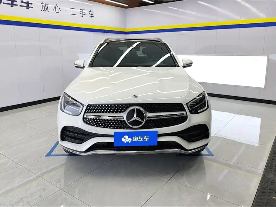 MERCEDES-BENZ GLC