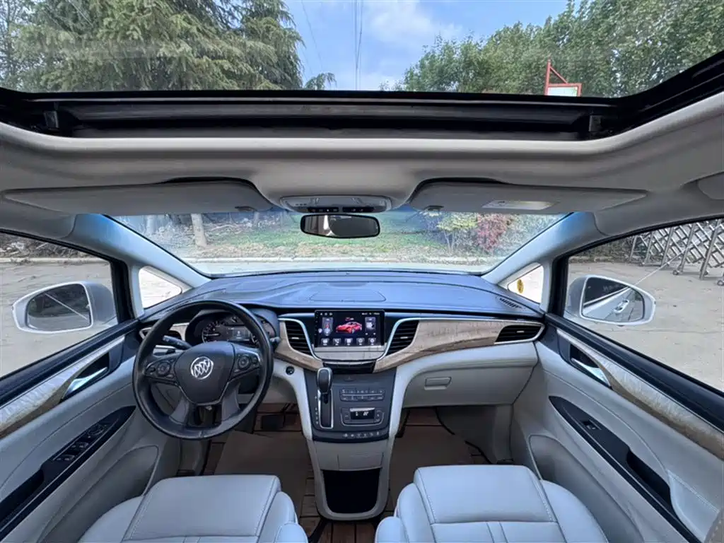 Buick GL8 2018 ES 28T Comfort Type China VI фото 11