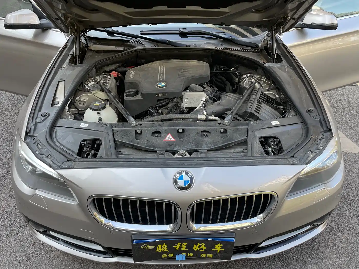 BMW 5 Series 2014 520Li Elegance фото 10