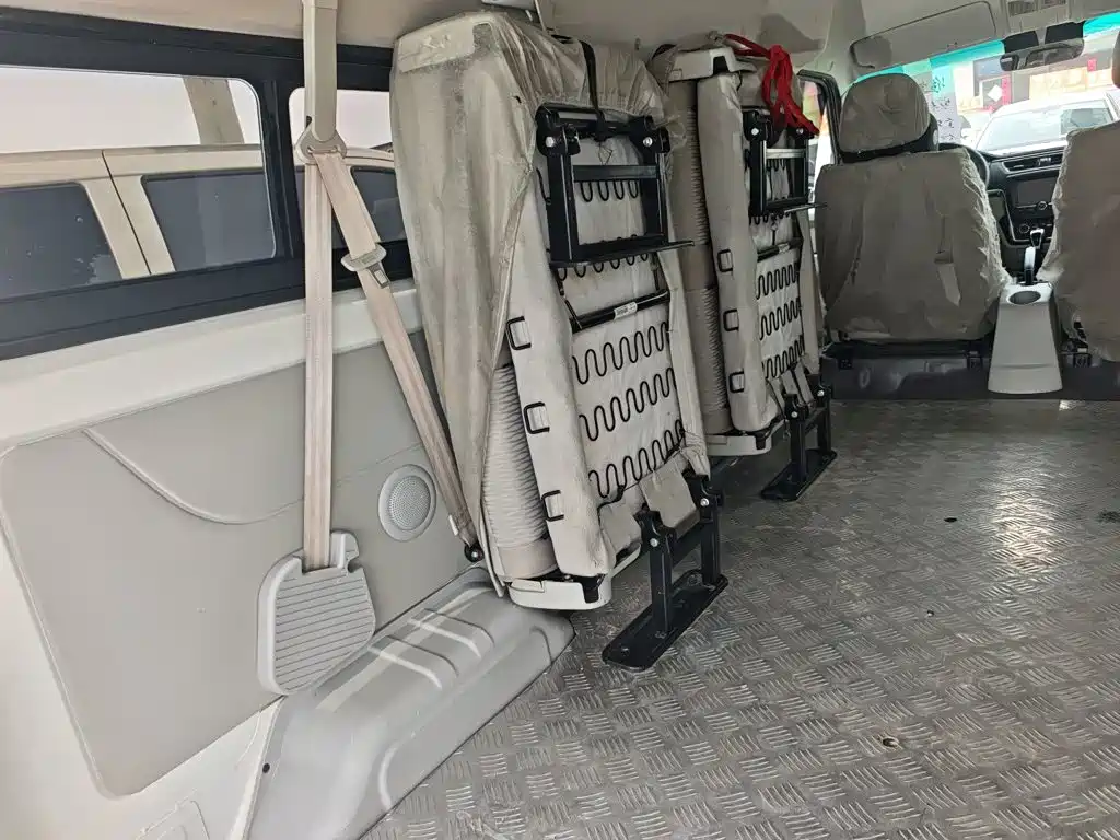 Jinbei New Hiace X30L 2023 2022 1.5L Fortune Bus without AC China VI SWC15M