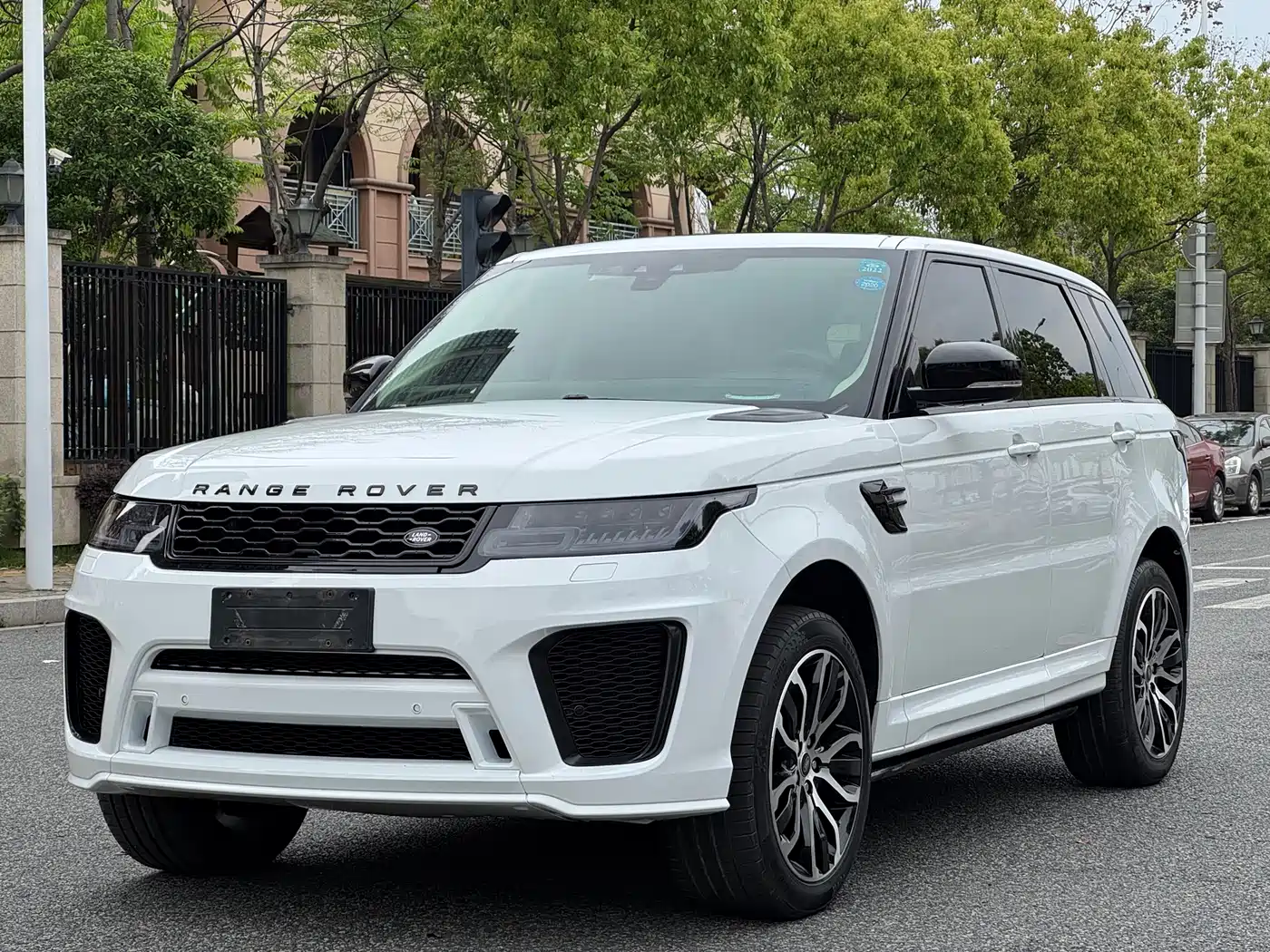 Land Rover Range Rover Sport 2017 3.0 SC V6 HSE фото 3